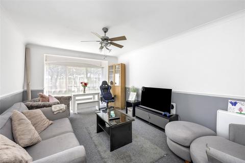 2 bedroom flat for sale, The Strand, Goring-by-Sea, Worthing, West Sussex, BN12