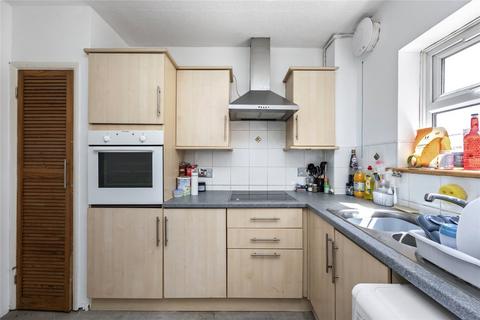 2 bedroom flat for sale, The Strand, Goring-by-Sea, Worthing, West Sussex, BN12