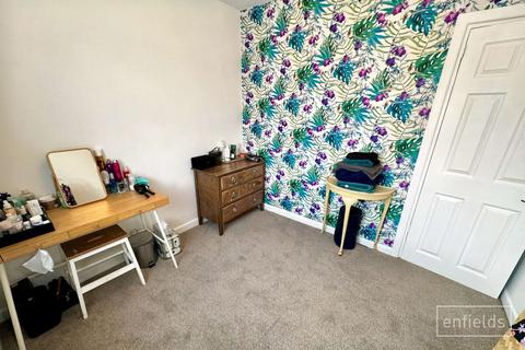 10 Ashburnham Close, Southampton, SO19 7AT