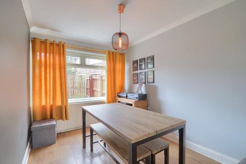 3 bedroom semi-detached house for sale, Harwell Drive, Rimswell