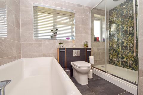 74 Bartons Drive, Yateley, GU46 6DP