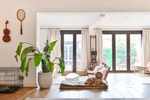 4 bedroom house for sale, Cambria Street, Moore Park Estate, London, SW6