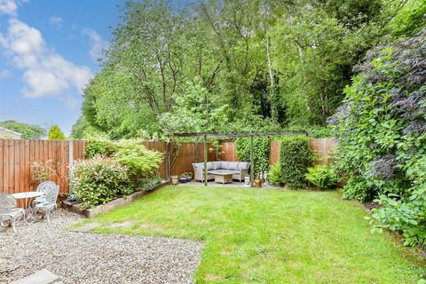 27 Chestnut Lane, Vigo, Gravesend, DA13 0TB
