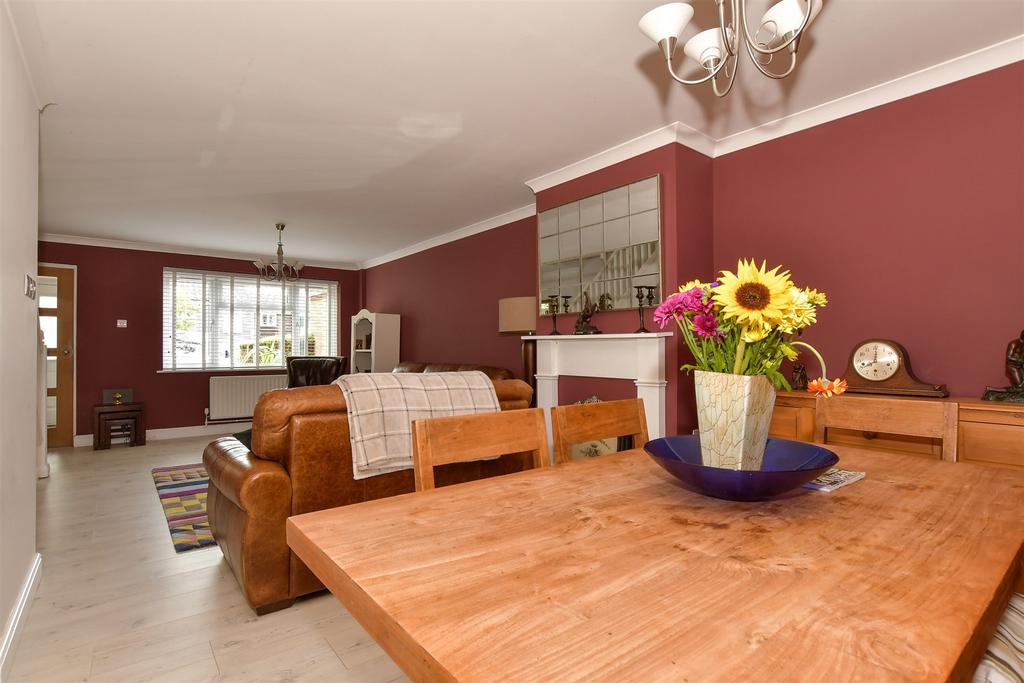 Lounge/Diner
