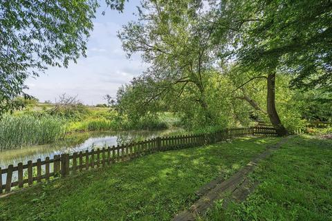 13 Bridge End, Dorchester On Thames, Wallingford, OX10 7JR