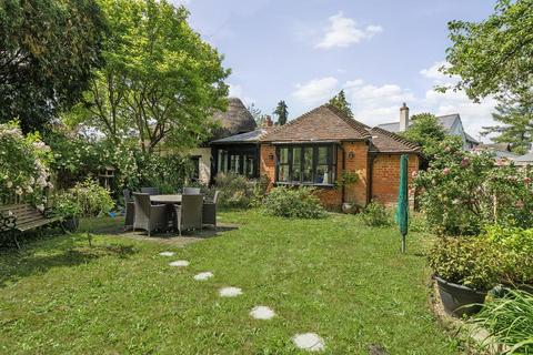 13 Bridge End, Dorchester On Thames, Wallingford, OX10 7JR