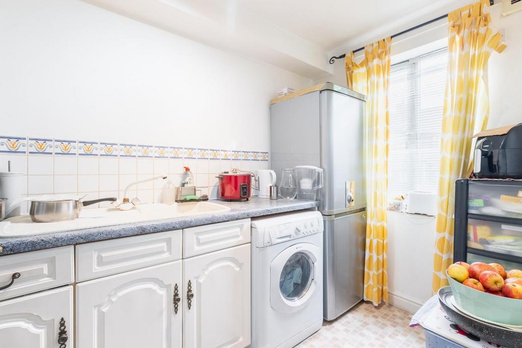 Kitchen-1.jpg