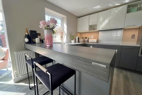 4 bedroom detached house for sale, Tanyard Close, Wilmslow