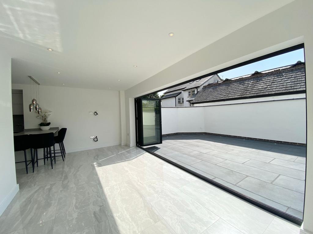 Kitchen/Diner/Family Room