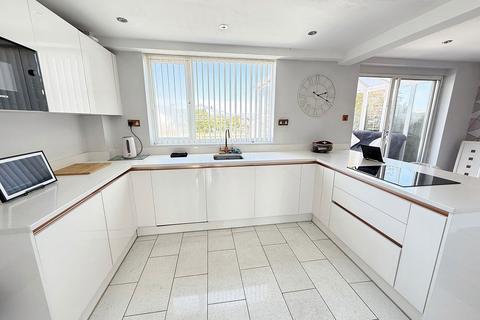 3 bedroom semi-detached house for sale, Grange Estate, Kibblesworth, Gateshead, Tyne and Wear, NE11 0TR