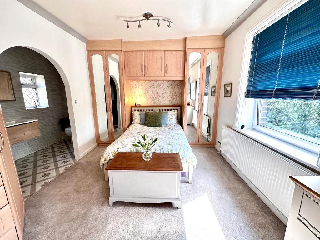 Further internal photos