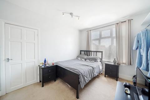 29 Brooklyn Road, London, SE25 4NH