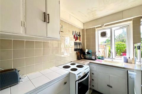 39 Canterbury Road, Guildford, GU2 9TB