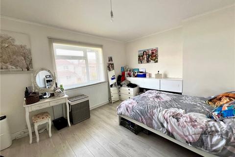 39 Canterbury Road, Guildford, GU2 9TB