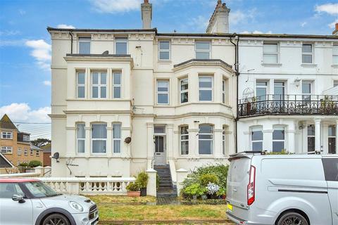 2 bedroom flat for sale, Marine Parade, Littlestone, New Romney, Kent