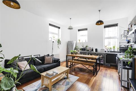 The Courtyard, Alexander Studios, Haydon Way, London, SW11
