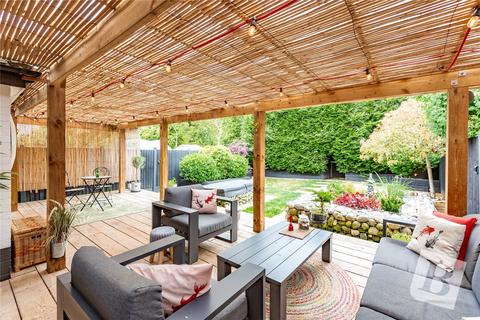 7 Lime Avenue, Brentwood, CM13 2DU