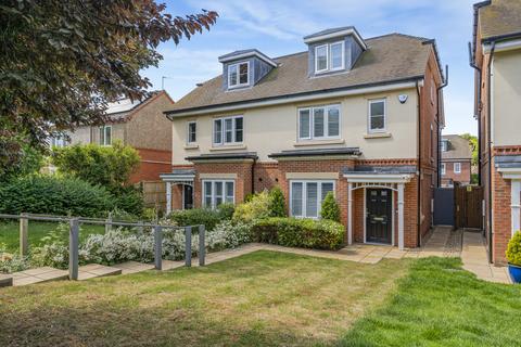 4 bedroom semi-detached house for sale, Beacon Close, Rottingdean, Brighton, East Sussex, BN2