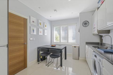 2 Beacon Close, Rottingdean, Brighton, BN2 7FY