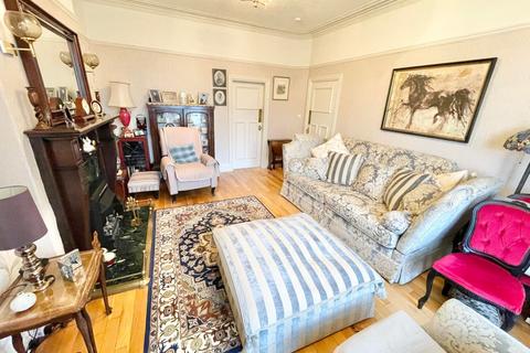 5 bedroom semi-detached house for sale, Warbreck Hill Road, North Shore FY2
