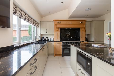 4 bedroom detached house for sale, Woodplumpton Road, Woodplumpton PR4