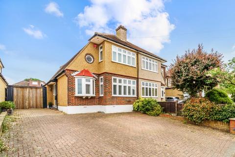 106 Seaforth Gardens, Epsom, KT19 0NP
