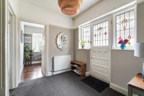 106 Seaforth Gardens, Epsom, KT19 0NP