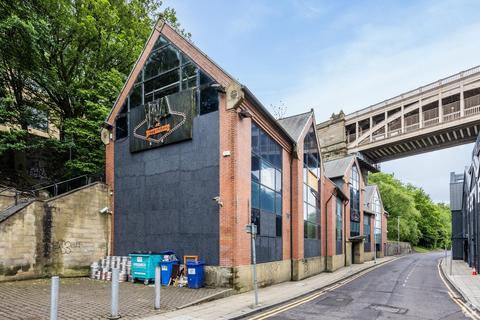 Pub for sale, Pipewellgate Gateshead NE8 2BJ