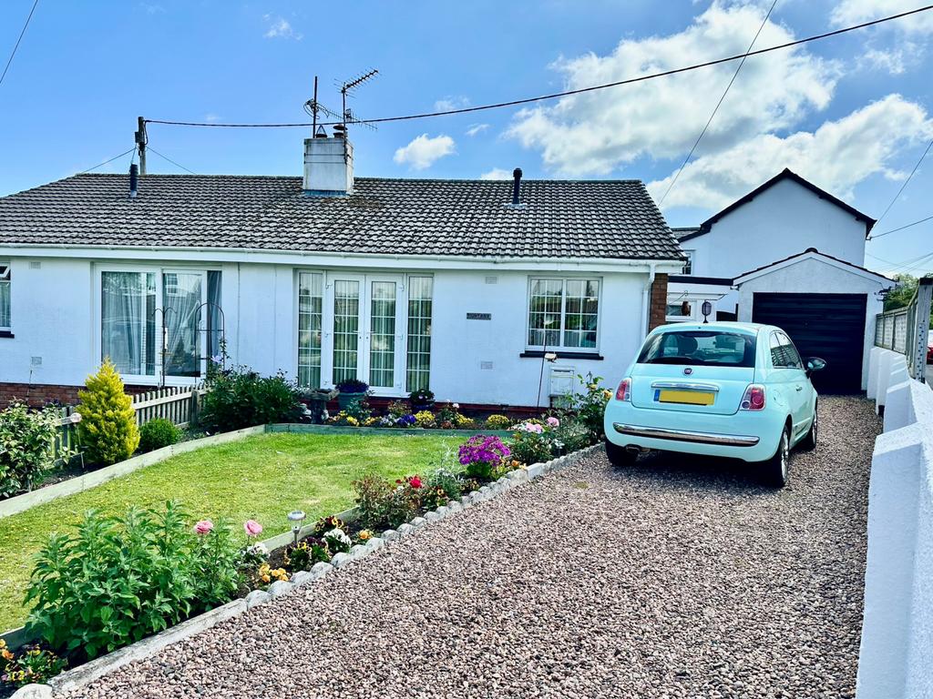 Semi-detached bungalow
