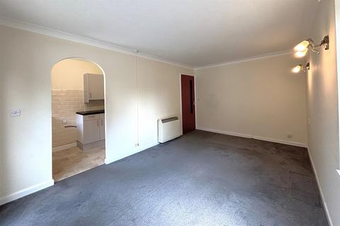 undefined, 12 Homeville House, Hendford BA20