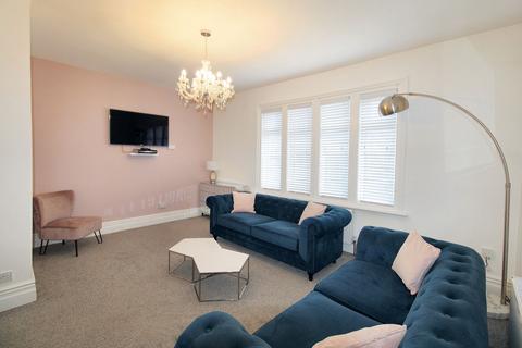 3 bedroom semi-detached house for sale, Rosewood Crescent, Walkerville, Newcastle upon Tyne, Tyne and Wear, NE6 4PR