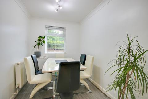 undefined, HAREFIELD! DUAL ASPECT LOUNGE! KITCHEN/DINER! PRIVATE REAR GARDEN!