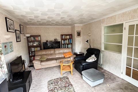 4 bedroom detached house for sale, Normanton Avenue, Bognor Regis