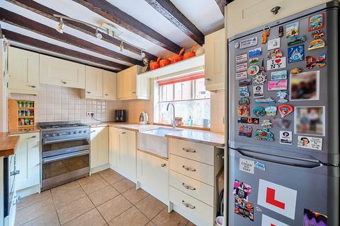 3 bedroom end of terrace house for sale, Portersbridge Street, Romsey, Hampshire, SO51