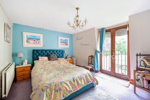 3 bedroom end of terrace house for sale, Portersbridge Street, Romsey, Hampshire, SO51