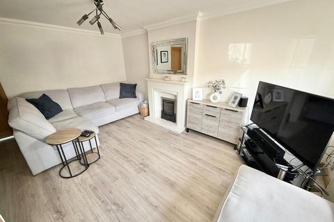 15 Birchinall Close, Macclesfield, SK11 8QS