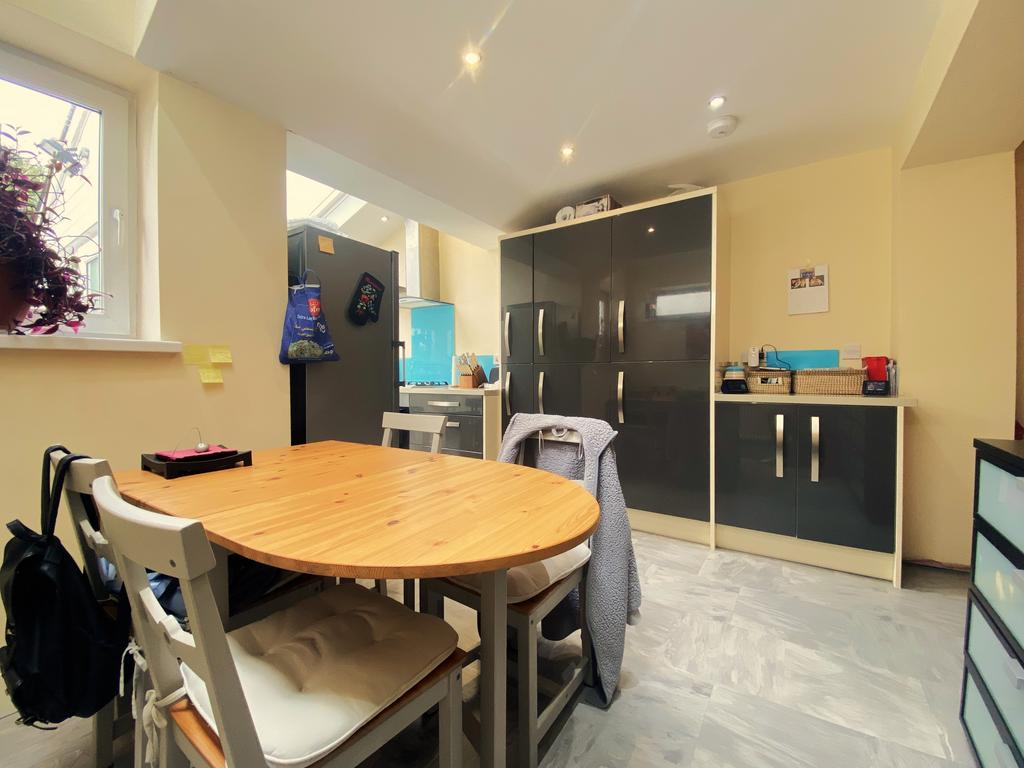Kitchen2