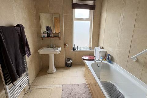27 Charles Street, Royton, Oldham, OL2 5JN