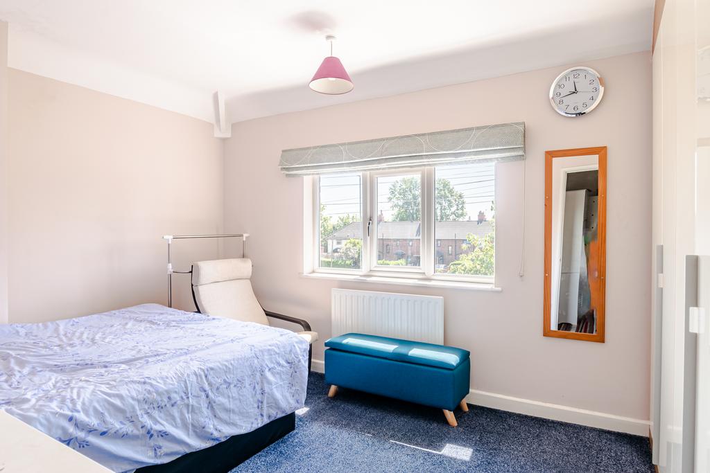 Bedroom1b