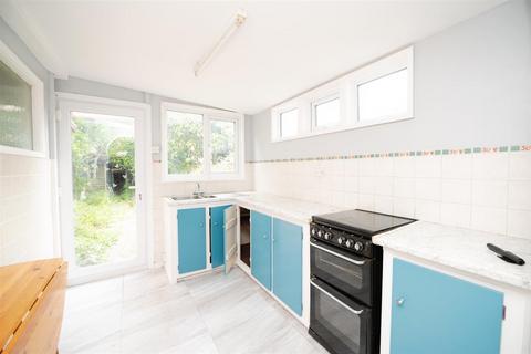 undefined, Cannington Road, Dagenham RM9