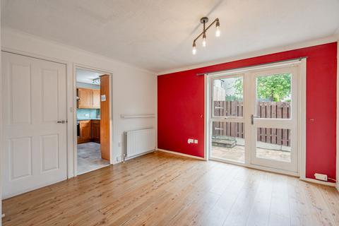 15 Bughtlin Drive, Edinburgh, EH12 8UX