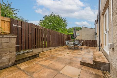 15 Bughtlin Drive, Edinburgh, EH12 8UX