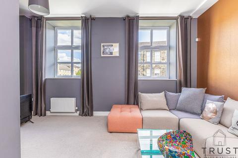 4 bedroom terraced house for sale, Brunswick Place, Heckmondwike, WF16