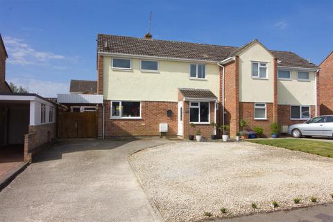 undefined, 112 White Lion Park, Malmesbury