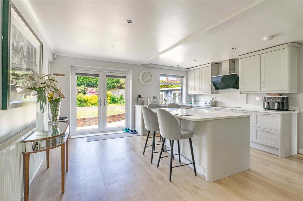Kitchen/Breakfast
