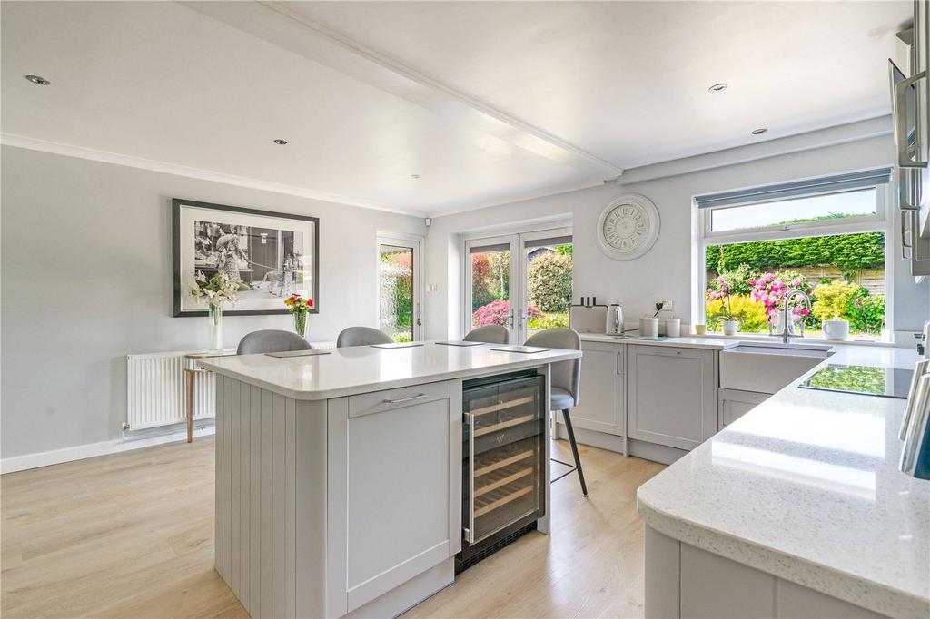 Kitchen/Breakfast