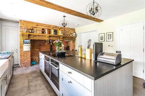 6 bedroom detached house for sale, Malthouse Lane, Horley, Surrey, RH6