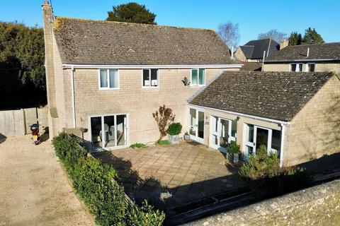 4 bedroom detached house for sale, Bourton, Oxfordshire, SN6 8HZ