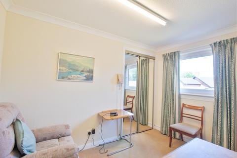 67 Curlinghall, Largs, KA30 8LB