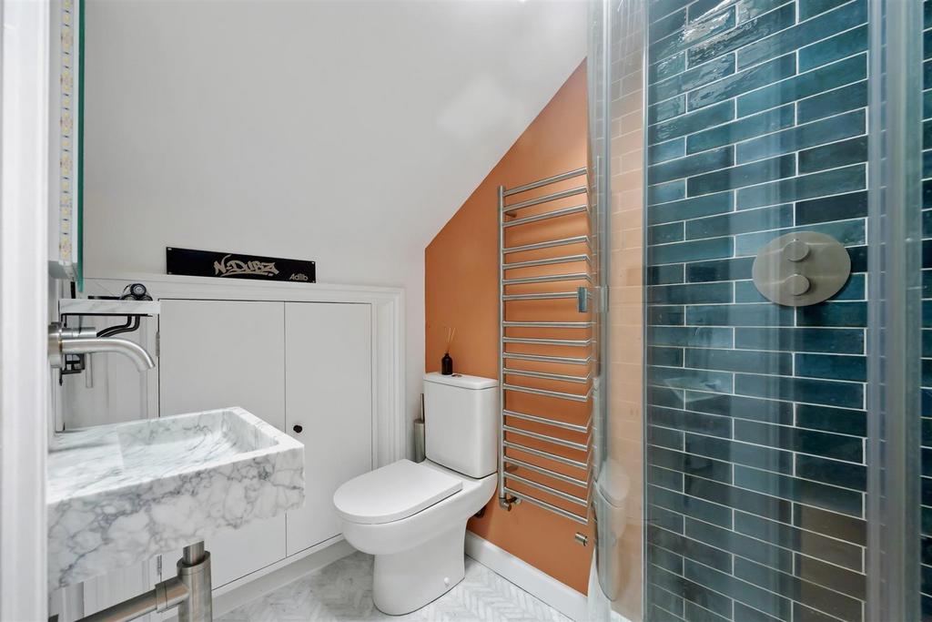 En-suite shower room